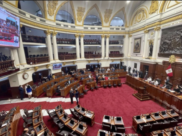 Congreso aprobó adelanto de elecciones generales para abril del 2024